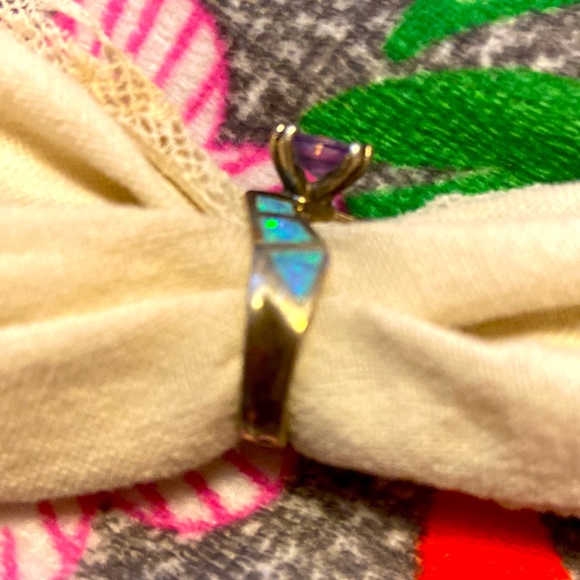 Amethyst and Opal Ring - Picture 4 of 9